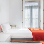 Chiado Prime Camoes 公寓 *