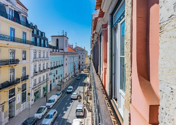 Chiado Prime Camoes 아파트 *